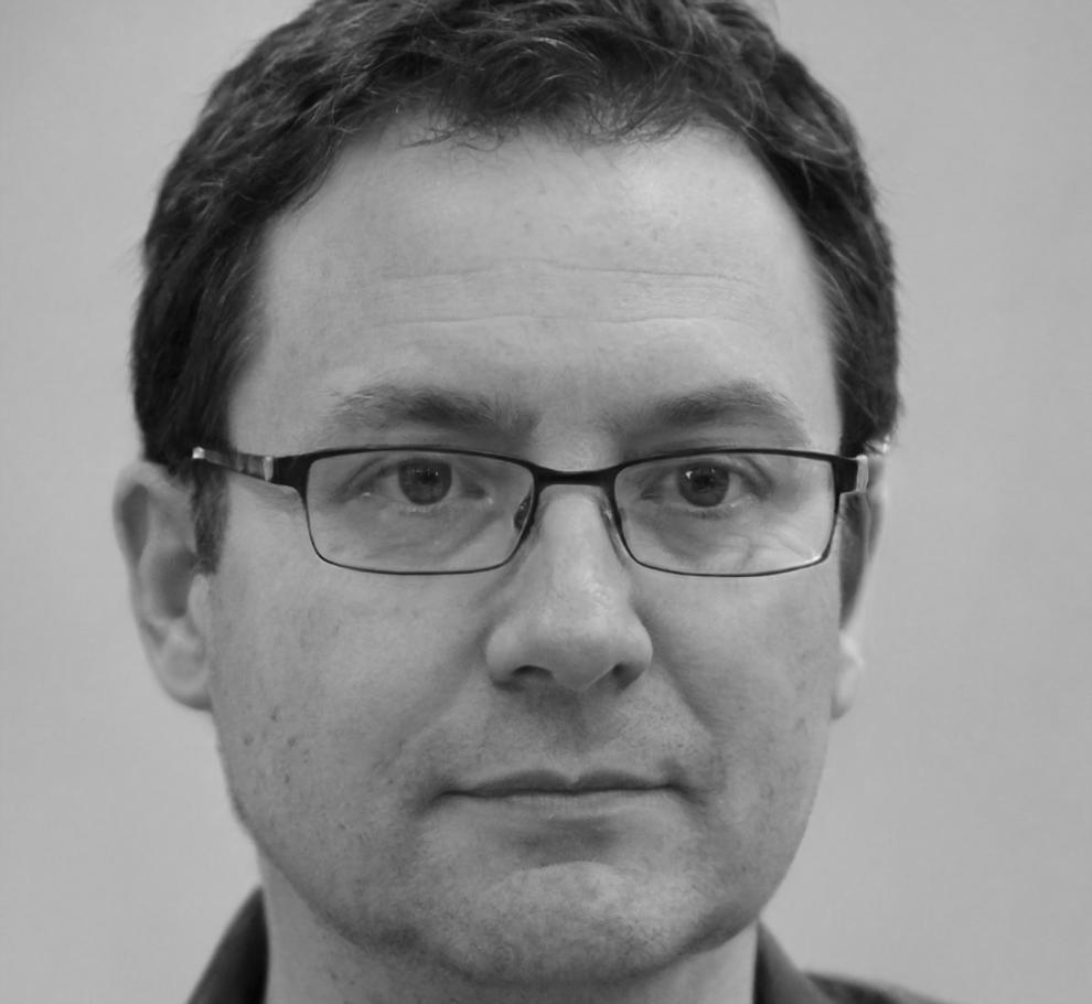 Portret profesional expert în finanțe